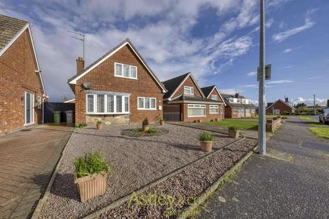 3 bedroom detached house for sale, Lindsay Road, Sprowston, Norwich