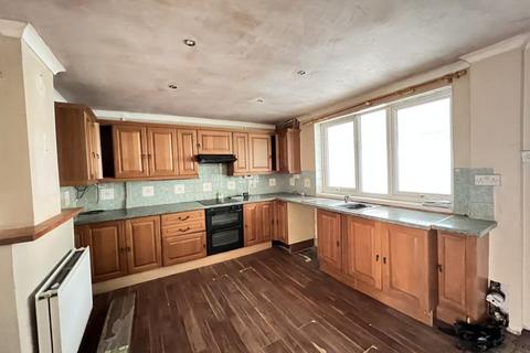 3 bedroom terraced house for sale, Cefndre, Wrexham