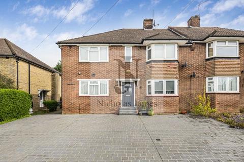 2 bedroom apartment for sale, Grove Road, Cockfosters EN4