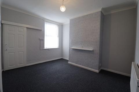2 bedroom terraced house to rent, Roome Street, Warrington, WA2