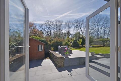 72 Highertown, Truro, TR1 3QD