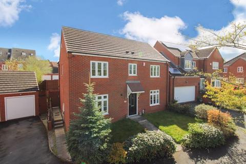 4 bedroom detached house for sale, Wansbeck Drive, Norton Heights, ST6 8FD