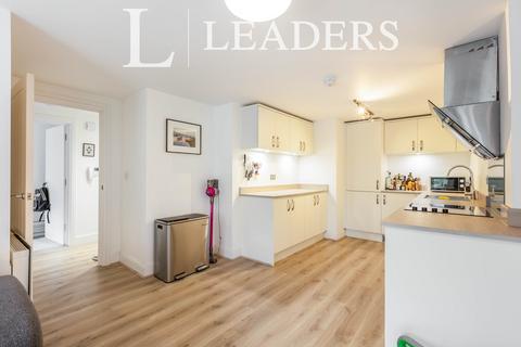 2 bedroom flat to rent, London Road, Sevenoaks, TN13