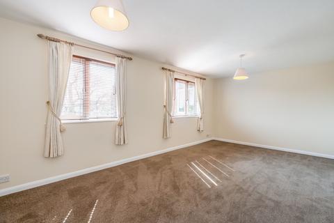 2 bedroom apartment to rent, Eastgate Court, The Hornet, Chichester