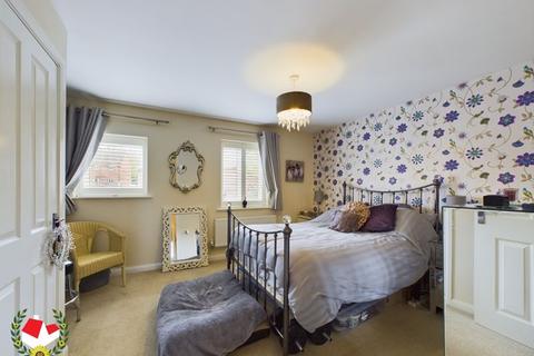 2 bedroom end of terrace house for sale, Oldfield Road, Brockworth, Gloucester, GL3 4RY