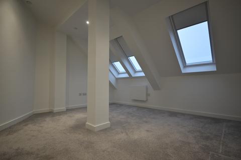 2 bedroom apartment to rent, Century Court, Bracknell