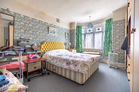 2 bedroom bungalow for sale, Moorvale Road, Moordown, BH9