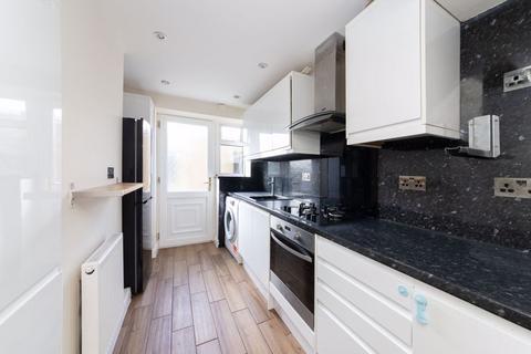 3 bedroom terraced house for sale, Crosslands Drive, Abingdon OX14