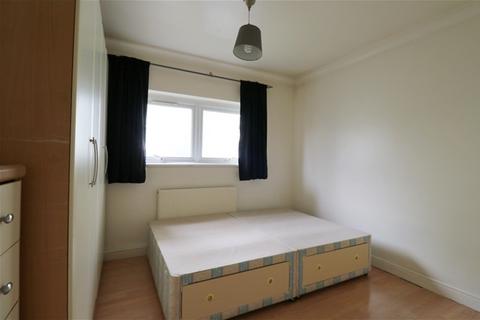 2 bedroom flat for sale, Oakley Avenue, Ealing Common, London