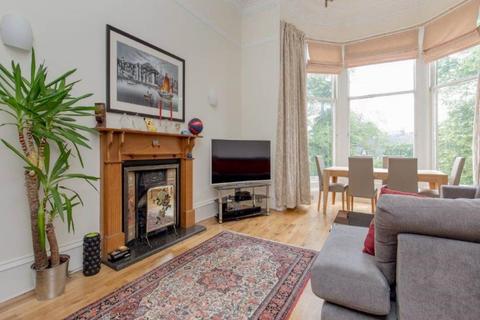 2 bedroom flat to rent, Palmerston Place, West End, Edinburgh