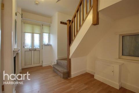3 bedroom semi-detached house to rent, Wagon Lane, Solihull