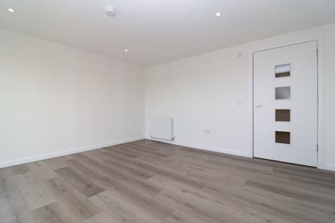 2 bedroom flat to rent, Curle Street, Glasgow, G14