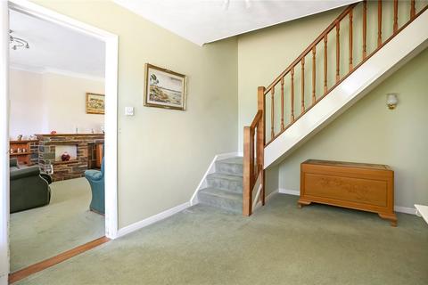 4 Dale Close, Littleton, Winchester, SO22 6RA