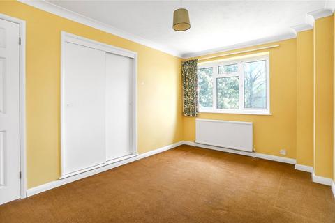 4 Dale Close, Littleton, Winchester, SO22 6RA