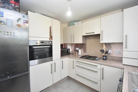 3 bedroom end of terrace house for sale, Auchan Crescent, Stepps, Glasgow, G33 6PE