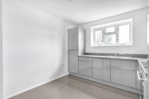 1 bedroom flat for sale, Chorleywood Crescent, St Pauls Cray, Orpington, Kent, BR5 2SE