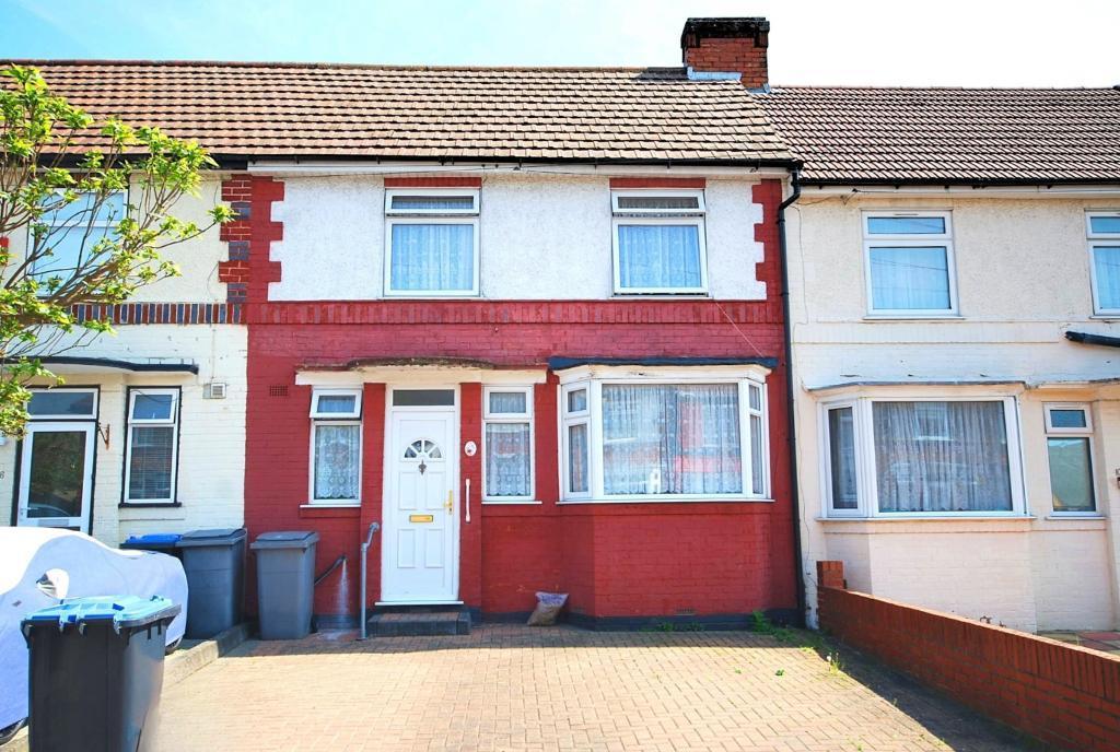 FULWOOD AVENUE, WEMBLEY, MIDDLESEX... 3 bed terraced house for sale £