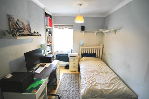 8 Fulwood Avenue, Wembley, HA0 1LT