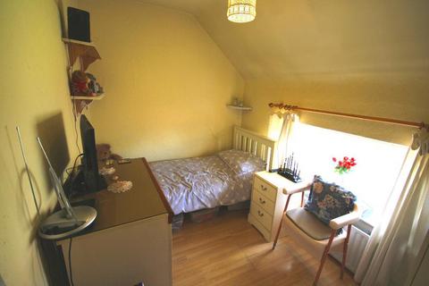 8 Fulwood Avenue, Wembley, HA0 1LT