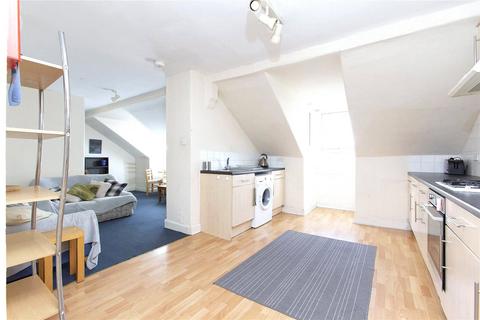 undefined, Crighton Place, Edinburgh, EH7