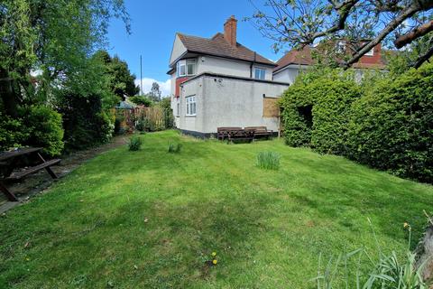 5 bedroom detached house for sale, Selvage Lane, Mill Hill, London NW7