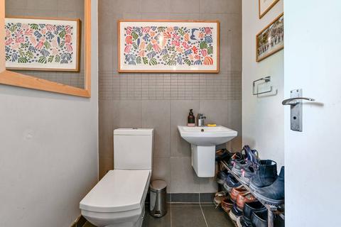 Flat 3, Carpenter House Brecknock Road Estate, London, N19 5AU