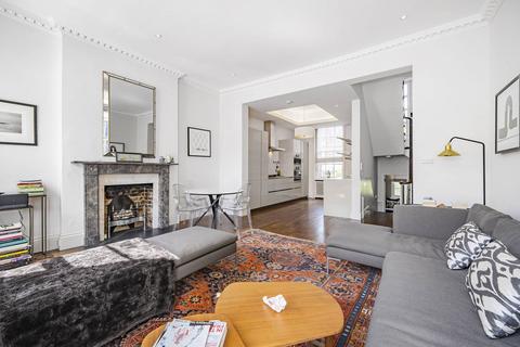 Upper Maisonette, 2 Redcliffe Place, London, SW10 9DD