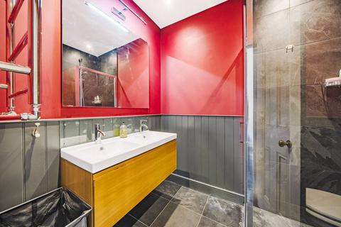 Upper Maisonette, 2 Redcliffe Place, London, SW10 9DD