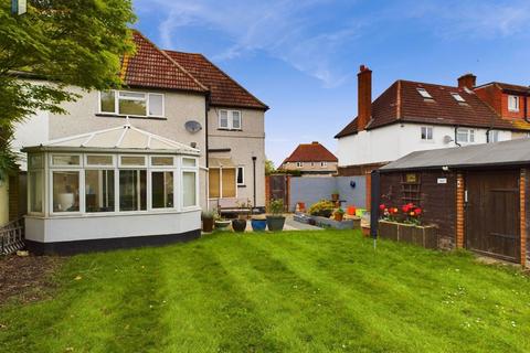 7 Aultone Way, Carshalton, SM5 2LQ