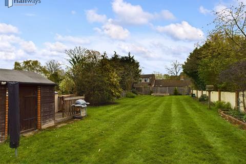 7 Aultone Way, Carshalton, SM5 2LQ