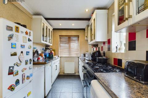 7 Aultone Way, Carshalton, SM5 2LQ