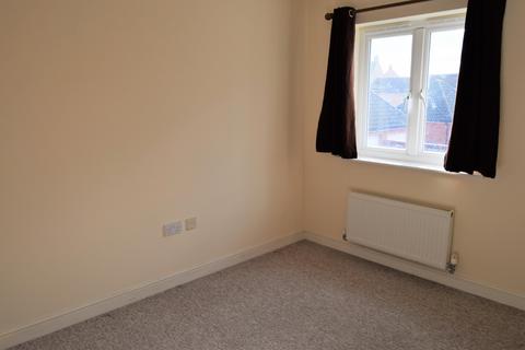 3 bedroom semi-detached house to rent, Spalding Lane, Kesgrave, Ipswich, Suffolk, UK, IP5