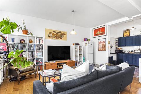 3 bedroom apartment for sale, Wilton Way, London, E8