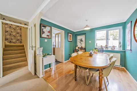 8 Kingsway, Caversham, Reading, RG4 6RA