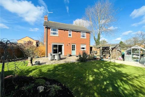 4 bedroom detached house for sale, Blackthorn Drive, Syston, Leicester