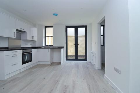 2 bedroom terraced house to rent, Colemans Yard, Ramsgate