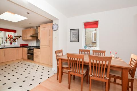 4 bedroom semi-detached house for sale, Hayes Wood Avenue, Bromley, BR2