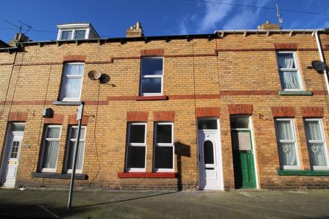 3 bedroom terraced house for sale, Sandringham Street, Scarborough, YO12