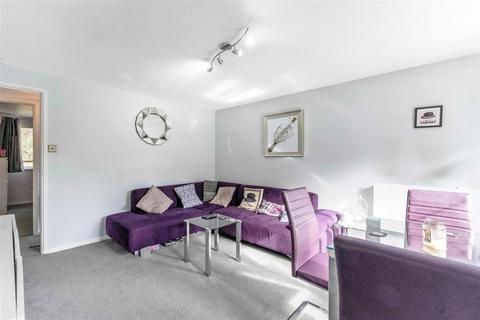 8 Badgers Copse, Orpington, BR6 0XB