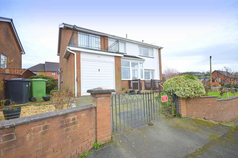 4 bedroom detached house for sale, Y Gilfach Uchaf, Gorn Road, Llanidloes