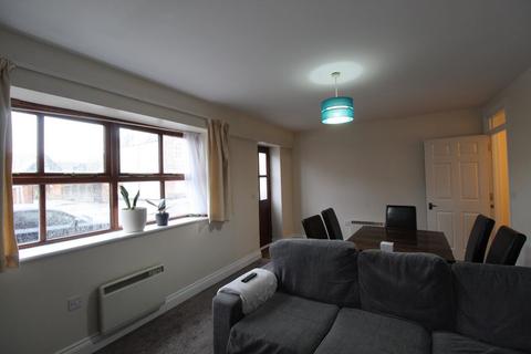 2 bedroom flat to rent, Whitehorse Street, Baldock