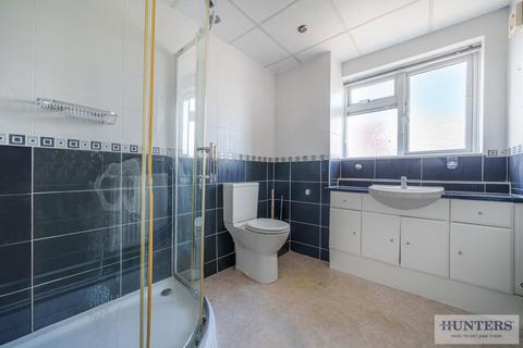 2 bedroom flat for sale, Belmont Road, Erith