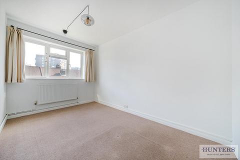 18 Belmont Road, Erith, DA8 1LB