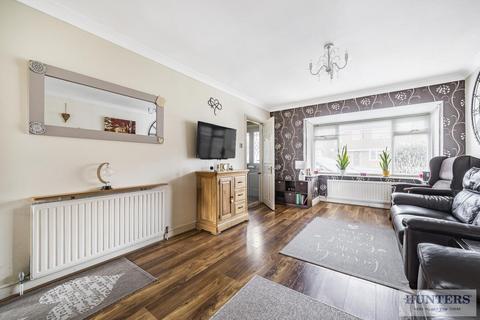 15 Randolph Close, Bexleyheath, DA7 6HY