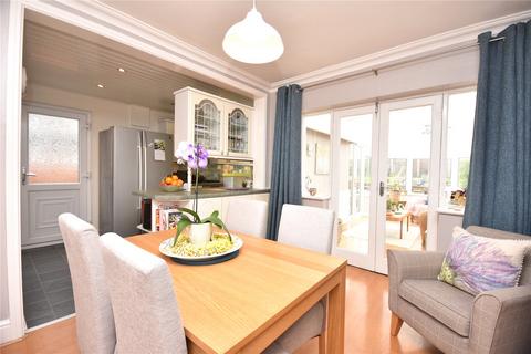 3 bedroom semi-detached house for sale, Manston Drive, Leeds, West Yorkshire