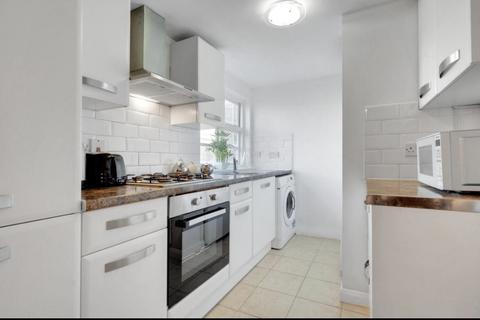 2 bedroom apartment to rent, Barking Road, London E13