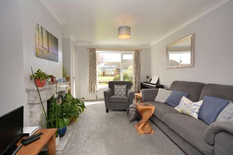 3 bedroom semi-detached house for sale, Home Lea, Rothwell, Leeds, West Yorkshire