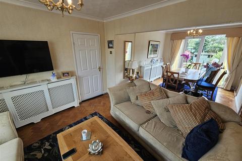 67 Broadhaven, Cardiff, CF11 8DA