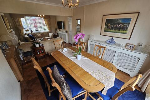 67 Broadhaven, Cardiff, CF11 8DA