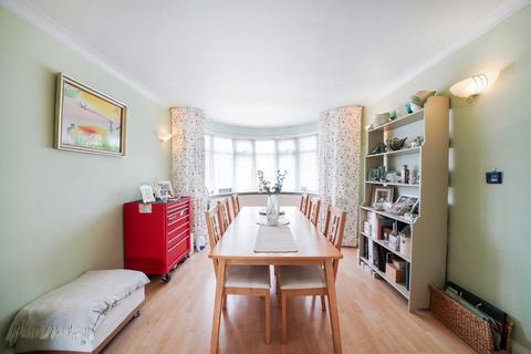 86 Yeading Avenue, Harrow, HA2 9RH